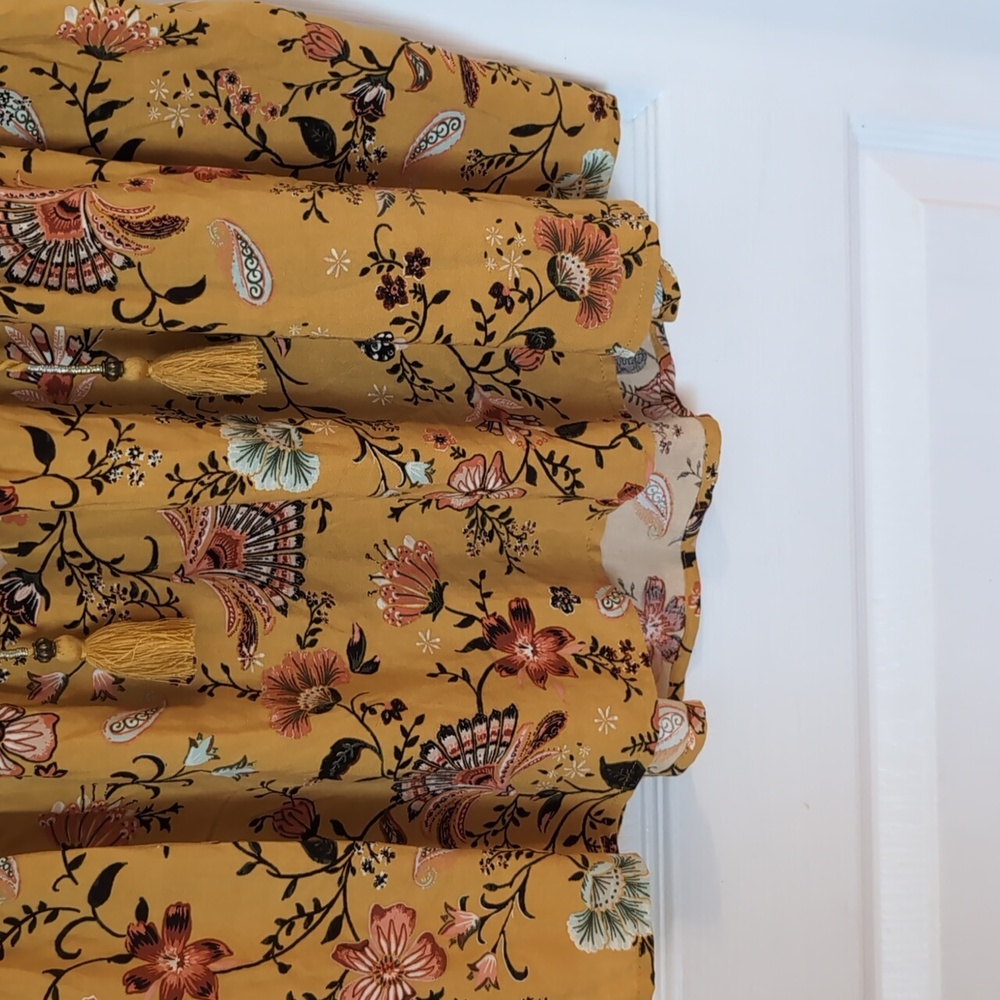 True Craft Flutter Sleeve Saffron Floral Top. Size Large $48. Boho - Picture 13 of 16